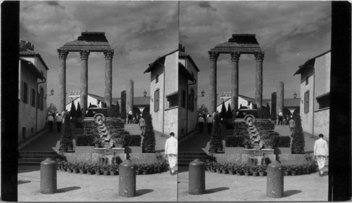 [Corinthian Columns from center court, Italian Village.]