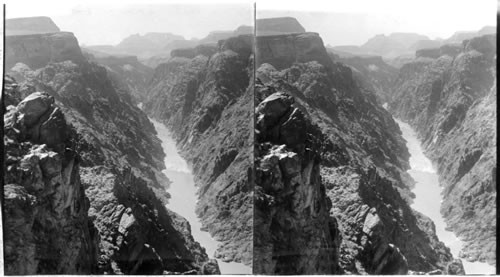 Looking down the Colorado River from Grand View Trail, Grand Cañon of the Colorado, U.S.A