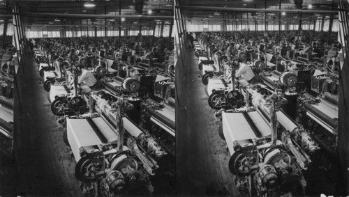 Weaving room - making 3 1/4 yd. of cloth weighing 1 lb. each machine makes 60 yd. in 10 hours, Dallas, Texas