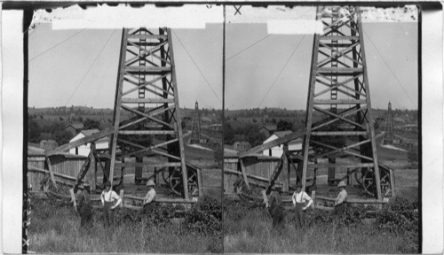 Source gigantic fortunes - oil wells in Pennsylvania