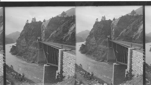 C.P.Ry. Cantilever Bridge Cisco Fraser River Canyon. B.C. Canada