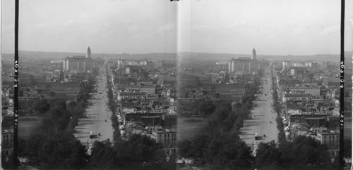 Penn'a. [Pennsylvania] Ave. from the dome of the Capitol, Washington, D.C