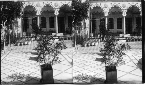 Court of a Wealthy Jew’s Home in Old Damascus, Syria