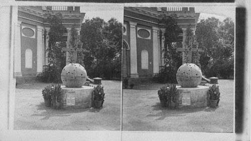 Ball and cross, muting Relics, Delhi, India