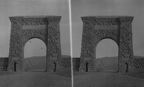 Gateway, Yellowstone National Park. Wyo. Gardiner Entrance?