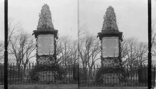 Lexington Monument, Lexington, Mass. The first monument erected in the U.S. to the Memory of the Revolutionary soldiers