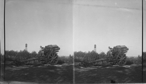 Gun captured by 22 Bat. French Canadian outfit in World War. Canada