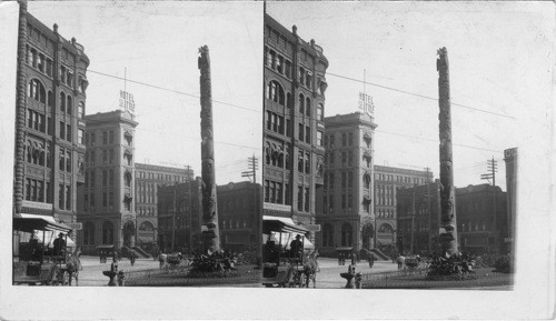 Totem Pole and Hotel Seattle Pioneer Square, Seattle, Washington