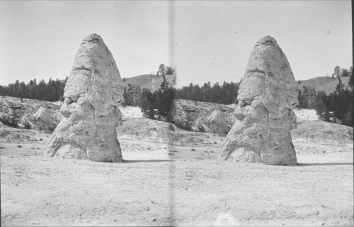 Liberty Cap,Yellowstone National Park