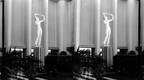 Gen. Motors Exhibit room, Statue by Milles "Precision", Century of Progress, 1933