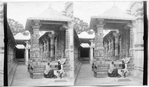 Side porch to sacred shrine - Adeser Bhagwan - Dilwarra - India