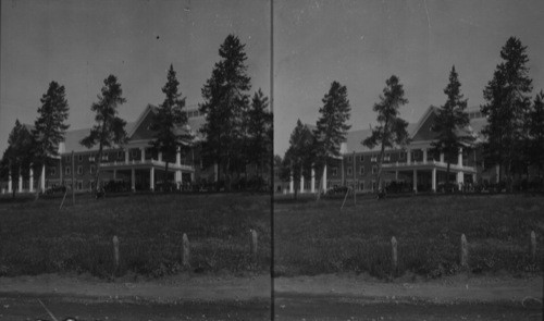 Buses Leaving Yellowstone Lake Hotel