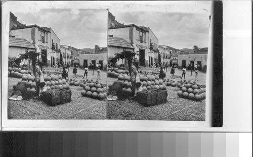 In the pottery market at Guanajuato