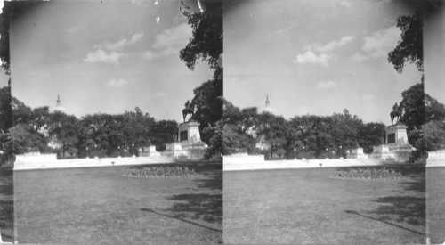 Gen. Grant Monument and Dome of Capitol, Wash., D.C