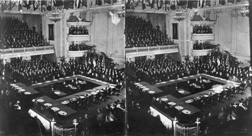 World Disarmament Conference in Session, Continental Hall of the D.A.R. Washington, D.C. Nov. 21, 1921