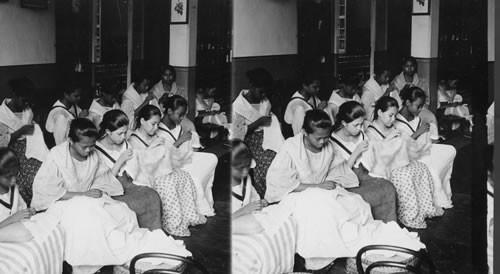 Embroiderers at Looban Convent, Paco - Near Manila, P.I