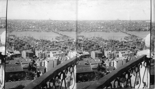 European quarter, Golden Horn and Stamboul N. E. from Galata. Turkey