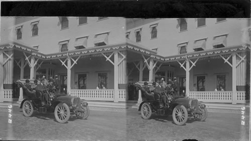 Japanese Envoys (Baron Kamura left rear). Mr.Takahira (right rear.) leaving Hotel Wentworth for Peace Conference, Portsmouth, N.H. 1905