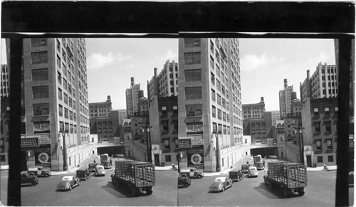 Lincoln Highway leaving New York via Holland Tunnel