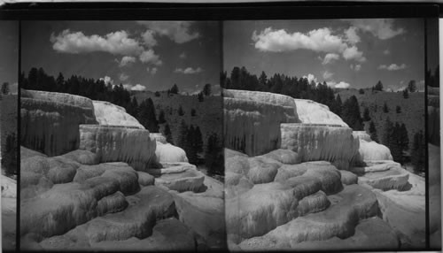 Cleopatra Terrace, Mammoth Hot Springs, Yellowstone Park. Wyo