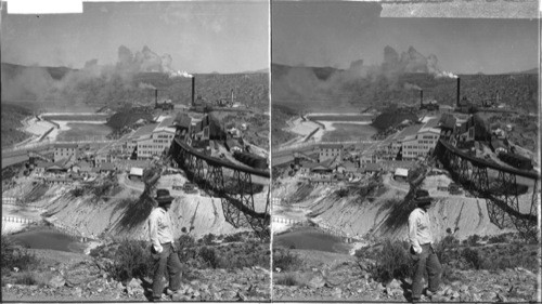 Over looking Great Conner Smelting Plants, Miami, Arizona