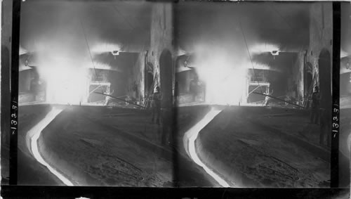 Drawing off the liquid iron, main runner and lower part of the blast furnace