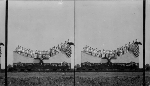 Float of the Glee Club - Fair of the Iron Horse