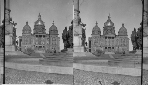 South Entrance to Iowa State Capitol, Des Moines, Iowa. Civil War Memorial Monument at Left. Allison Monument at right