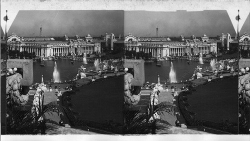 World's Fair, Education and Mining Bldg., East from W. Pavilion of Festival Hall over Cascades. St. Louis, Mo