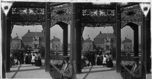 [Entrance to the ] World's Fair