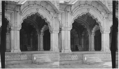 Within the court of the Moti Musjid or Pearl Mosque, Delhi, India