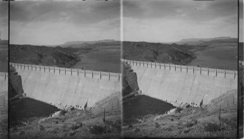 Elephant Butte from 1/2 mile below looking up stream of the Rio Grande River. Near El Paso, Texas