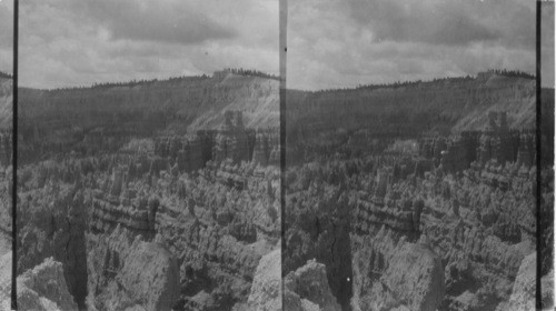 Across from Midway Point to Inspiration Point. Bryce Canyon, Utah