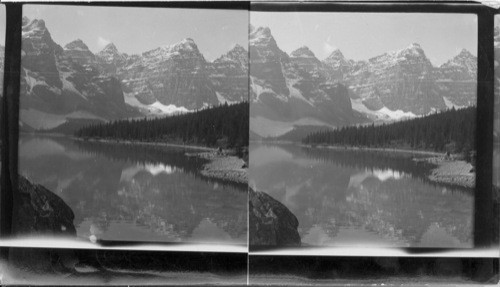 Moraine Lake, Valley of Ten Peaks