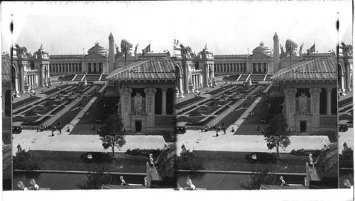 World's Fair. U.S. government Building from Education Building over Sunken Gardens. (Louisiana Purchase Exposition.)