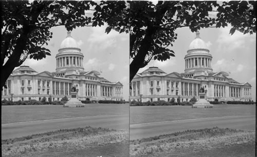 The Beautiful State Capitol of Arkansas in Little Rock, Ark. #57-1200 Tour