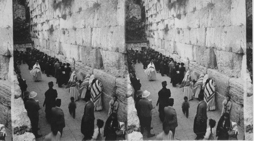 Jews Wailing Place at outer walls of the Temple - Jerusalem - Palestine