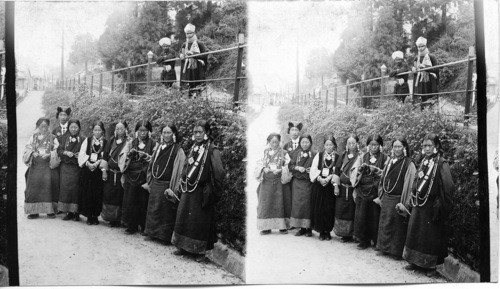 A group of Thibetan Girls at Darjeeling, India. In Costume