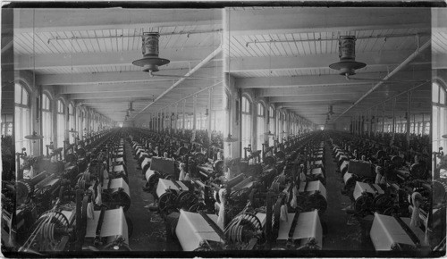 Cotton Weaving room, Pacific Mills, Lawrence, Mass. Plain Automatic Looms