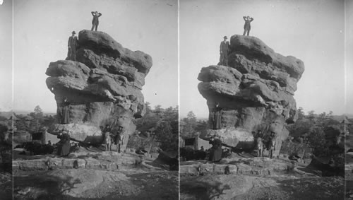 Balancing Rock, Garden of the Gods, Colorado