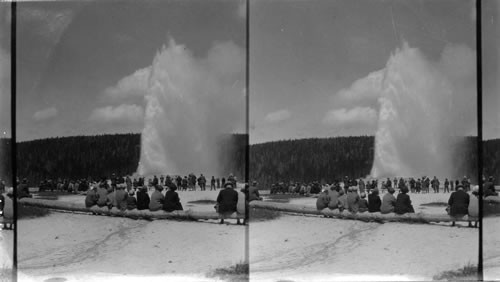 Old Faithful, Yellowstone Nat. Park, Wyo