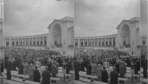 Memorial Services given by the G.A.R. Veterans at the Memorial Amphitheater, Arlington National Cemetery, Arlington, VA. May 30, 1928