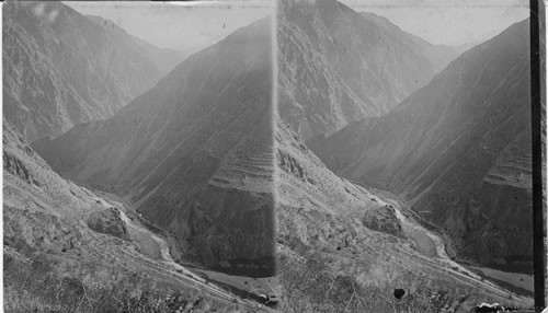 "Over all the earth there broods a solemn stillness," Oroya Line. Peru