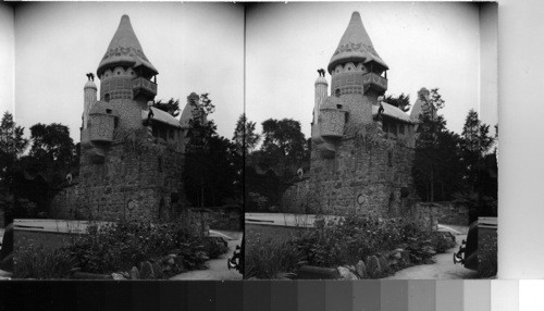 The Gingerbread Castle @ Hamburg, N.J