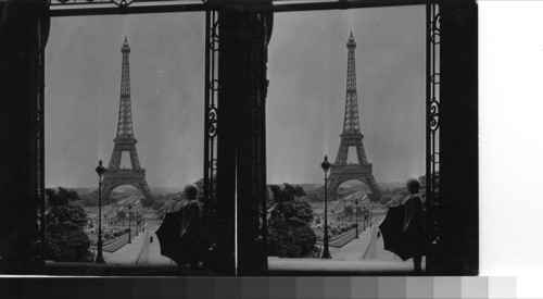 Eiffel Tower from the Trocadero. Paris, France