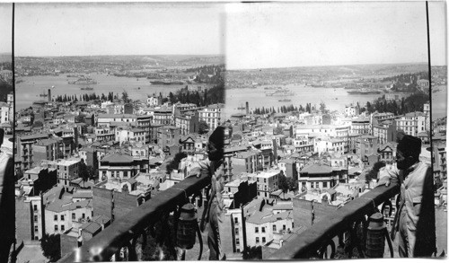 European quarter, Golden Horn and Stamboul, N. E. from Galata, Turkey