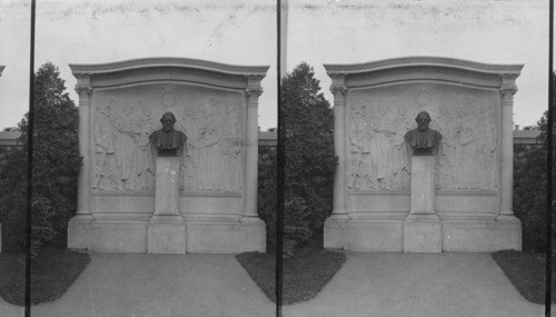 Longfellow's Memorial, Cambridge, Mass