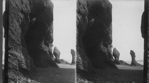 Hopewell Cape Rocks, N.B. canada