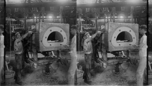 Molding Clay retorts in which Coal Gas is Manufactured. St. Louis, Mo