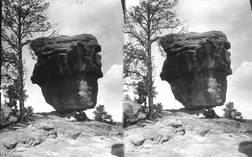 Balanced Rock, Garden of the Gods, Colorado